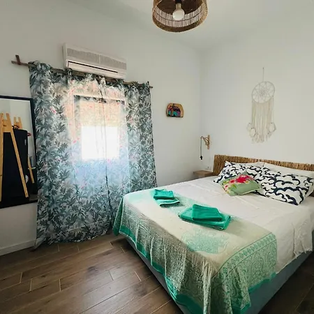 Casa Ohana Bed and Breakfast 4*