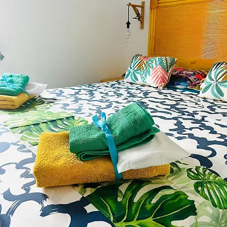 Casa Ohana Bed and Breakfast 4*